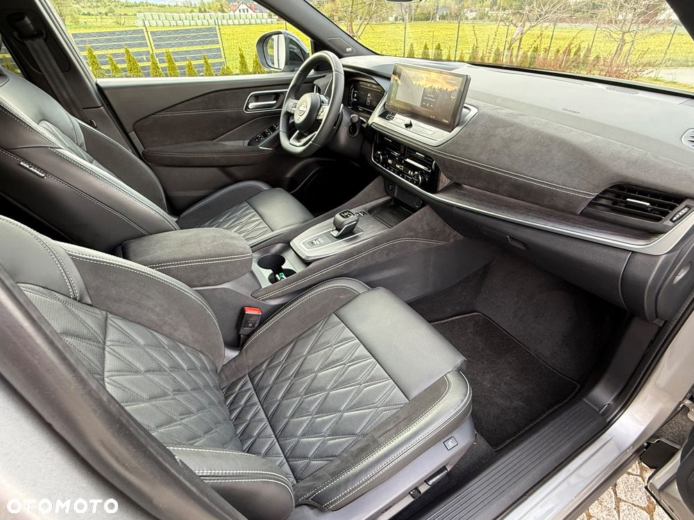 Nissan Qashqai 1.3 DIG-T MHEV Xtronic Tekna+ - 20