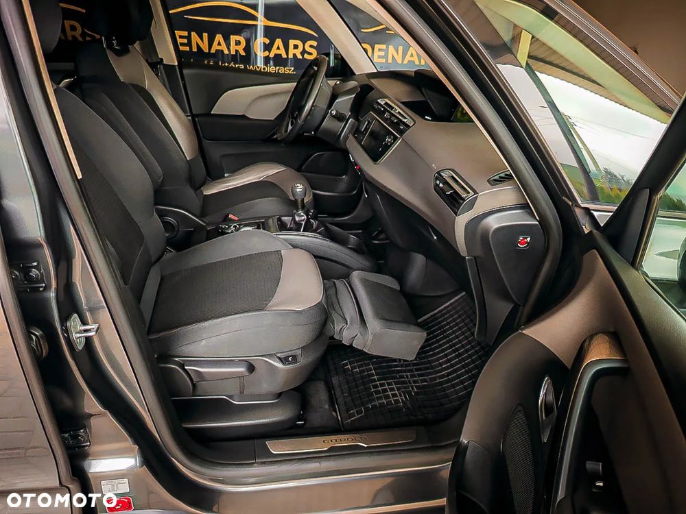 Citroën C4 Picasso 1.6 e-HDi Exclusive - 28