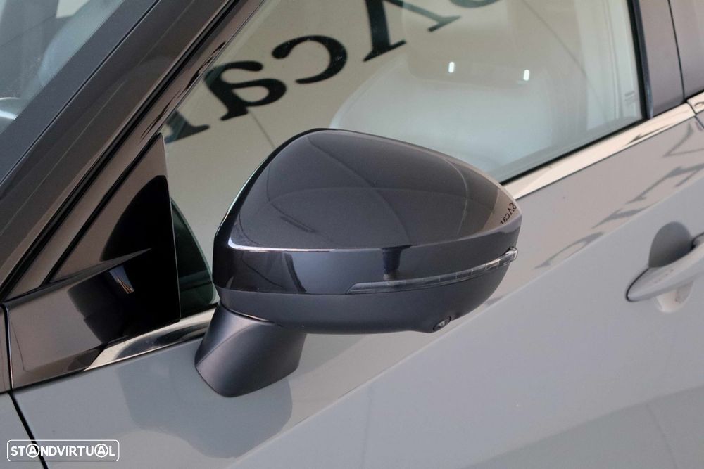 Nissan Qashqai 1.3 DIG-T Tekna + Xtronic - 8