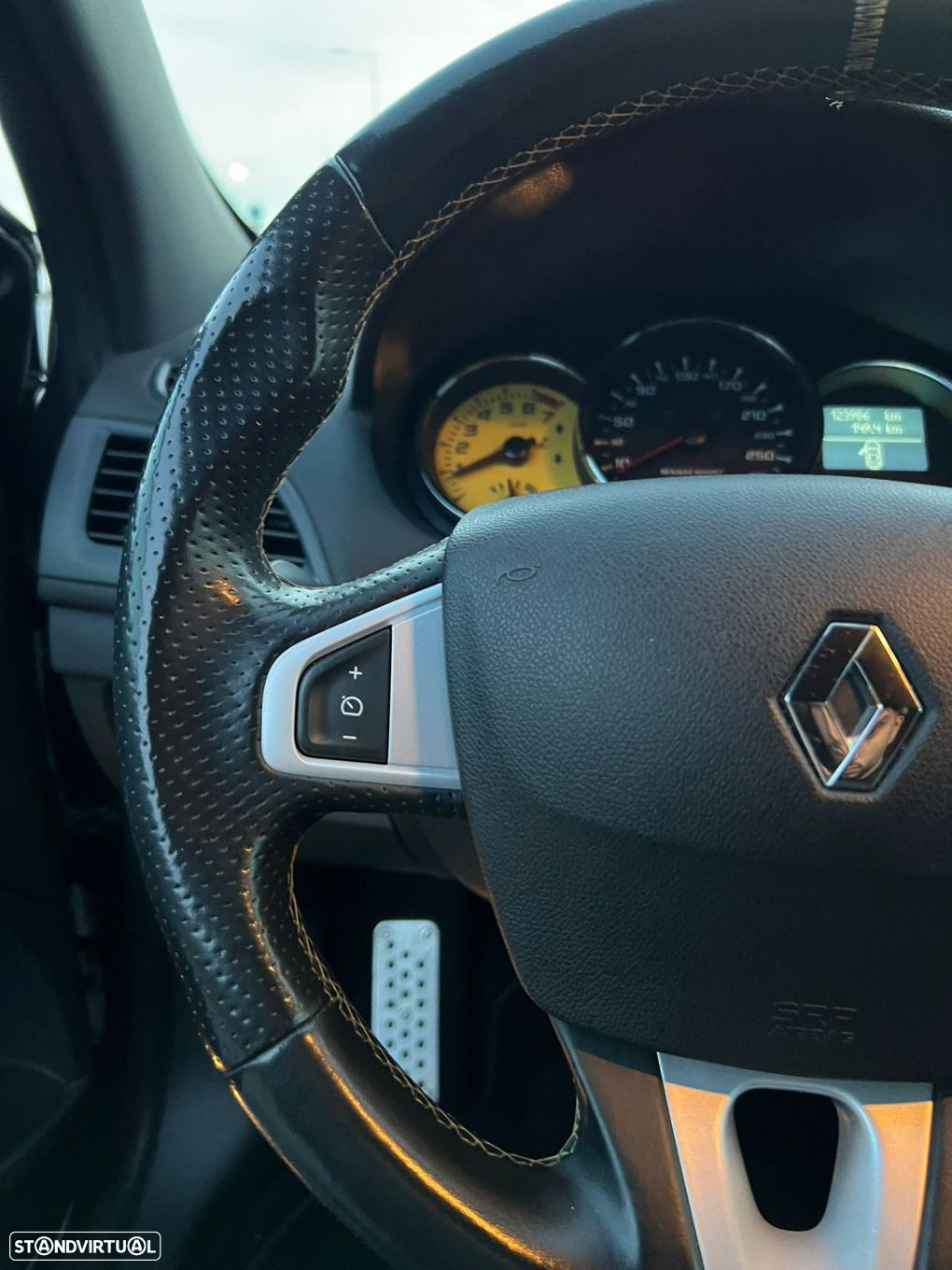 Renault Mégane Coupe 2.0 T 16V RS - 32
