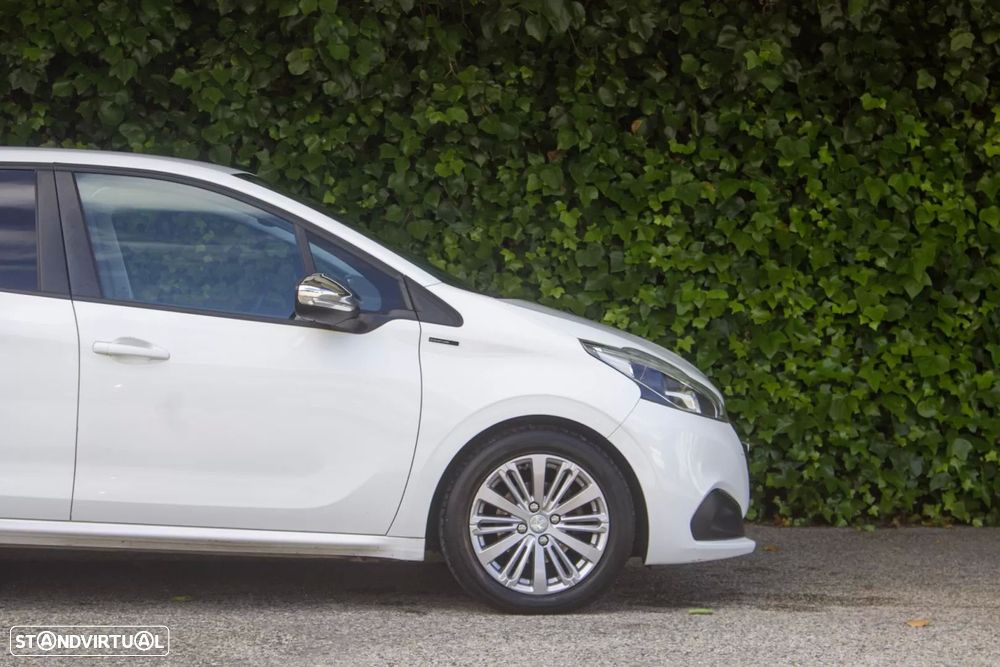 Peugeot 208 1.5 BlueHDi Signature - 6