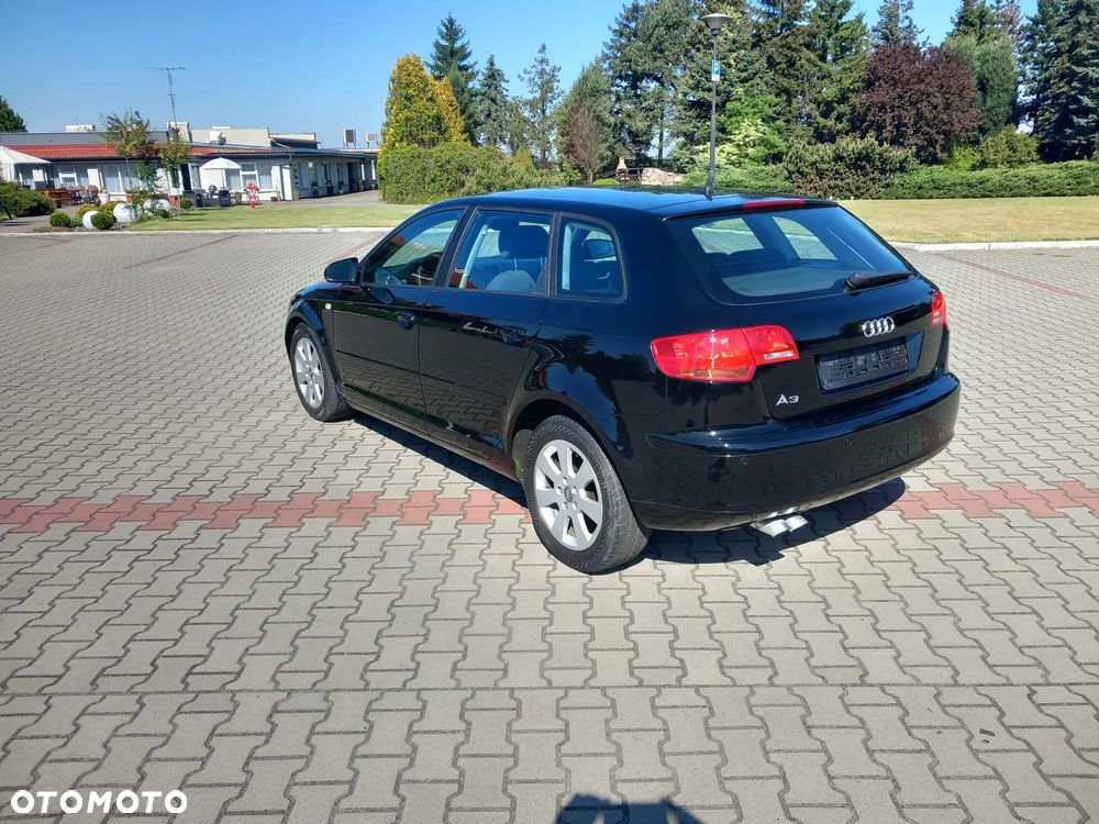 Audi A3 Sportback - 10