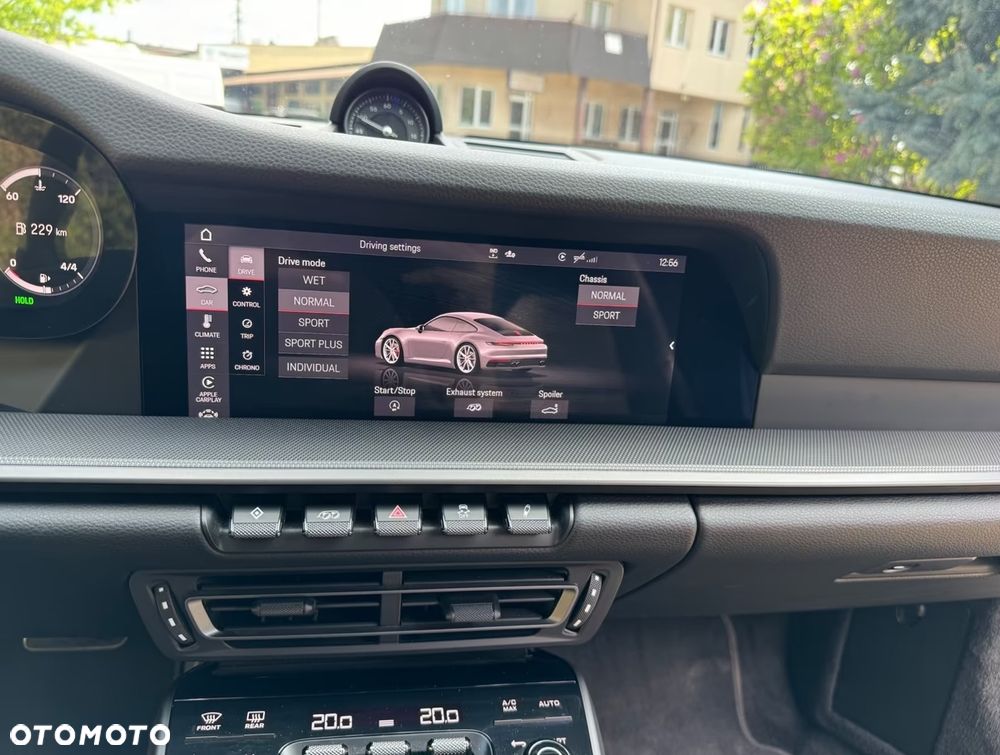 Porsche 911 Carrera S - 21