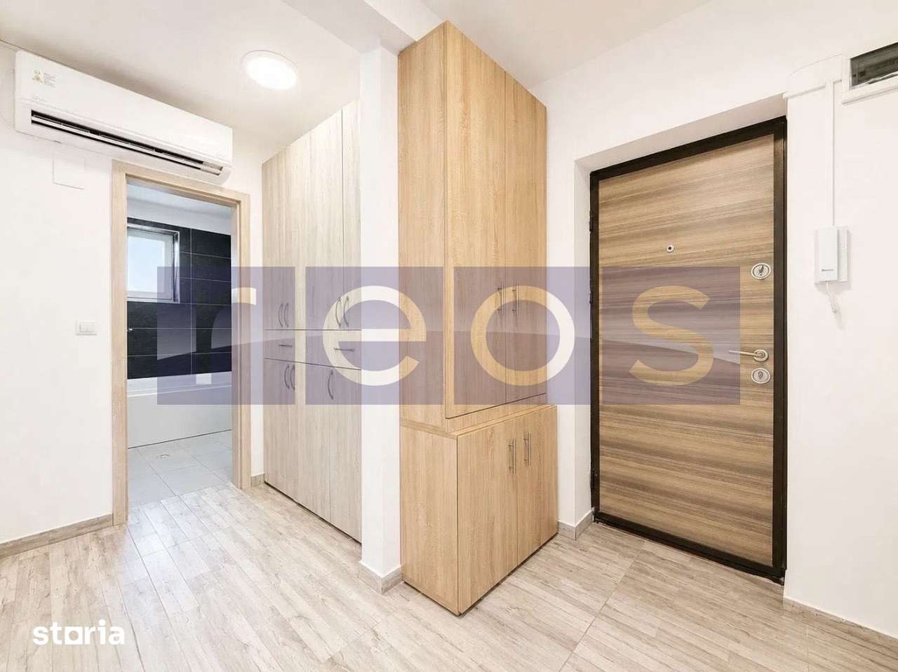 VANZARE 2 CAMERE | ZONA TITAN | CENTRALA PROPRIE — fotografia 3