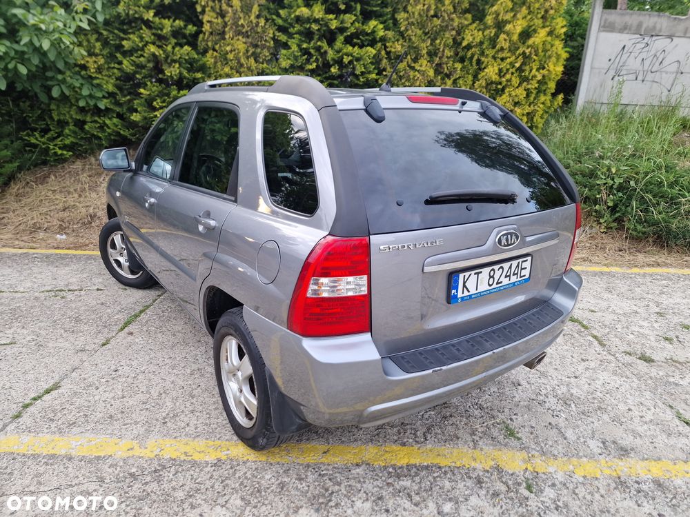 Kia Sportage 2.0 Expedition - 19