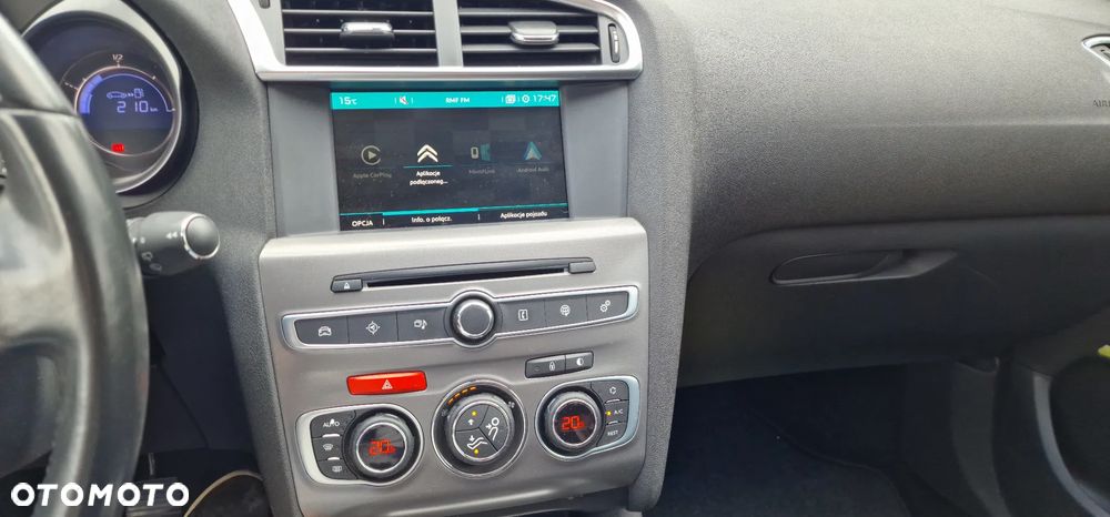 Citroën C4 PureTech 130 Stop&Start SHINE - 26