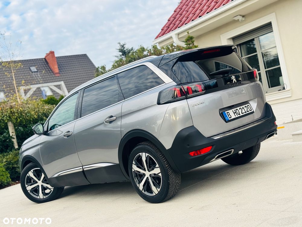 Peugeot 5008 2021 photo 2