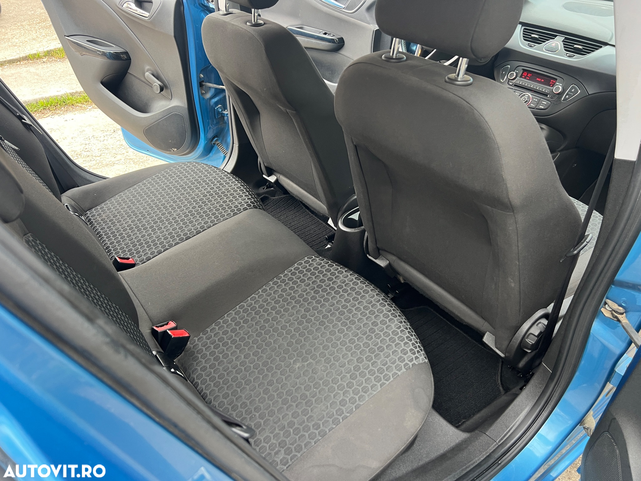 Opel Corsa 1.4 ECOTEC Aut. Cosmo - 14