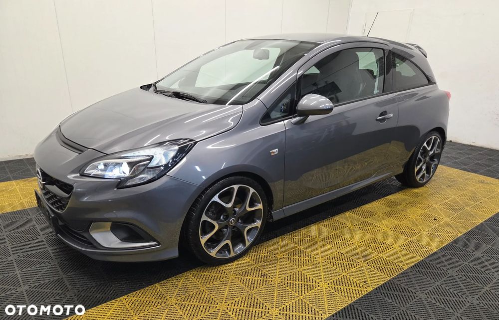 Opel Corsa 1.6 Turbo OPC - 2