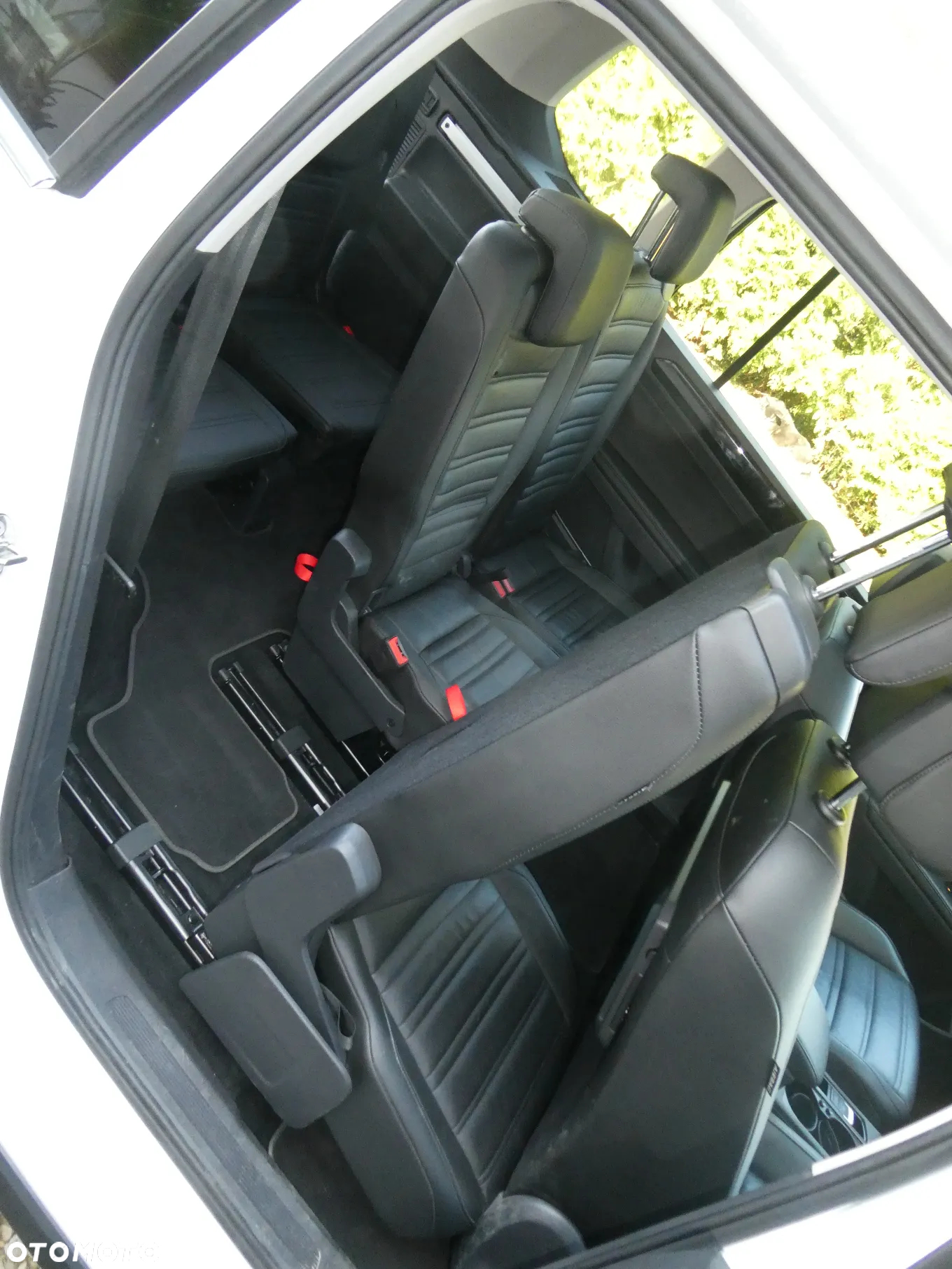 Volkswagen Touran 1.5 TSI EVO Highline DSG - 4