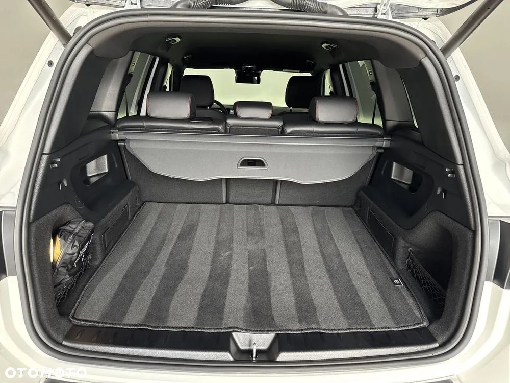 Mercedes-Benz GLB 200 AMG Line 7G-DCT - 22