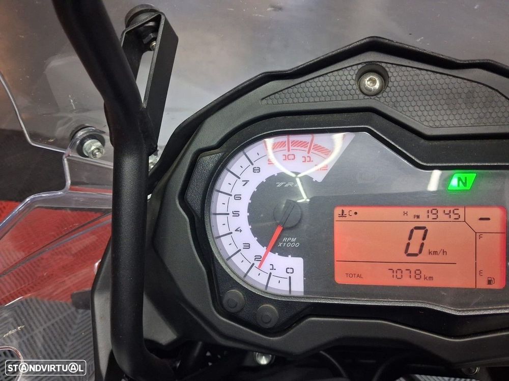 Benelli TRK 502 X - 9