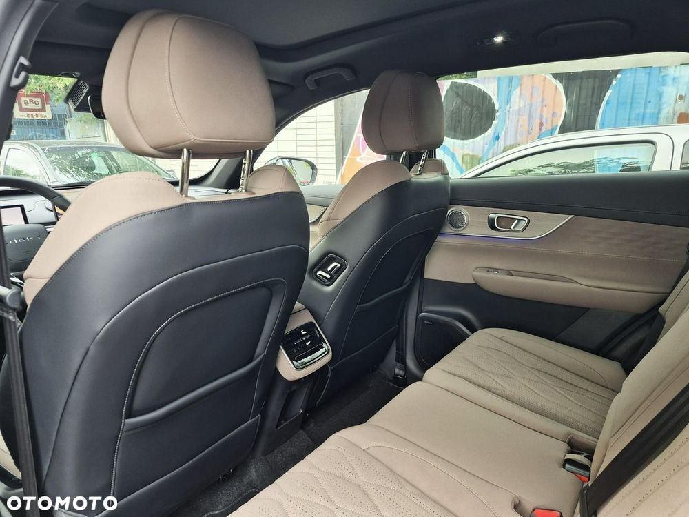 Chery Tiggo 8 1.5 T-GDI Super Hybrid Prestige DCT - 28