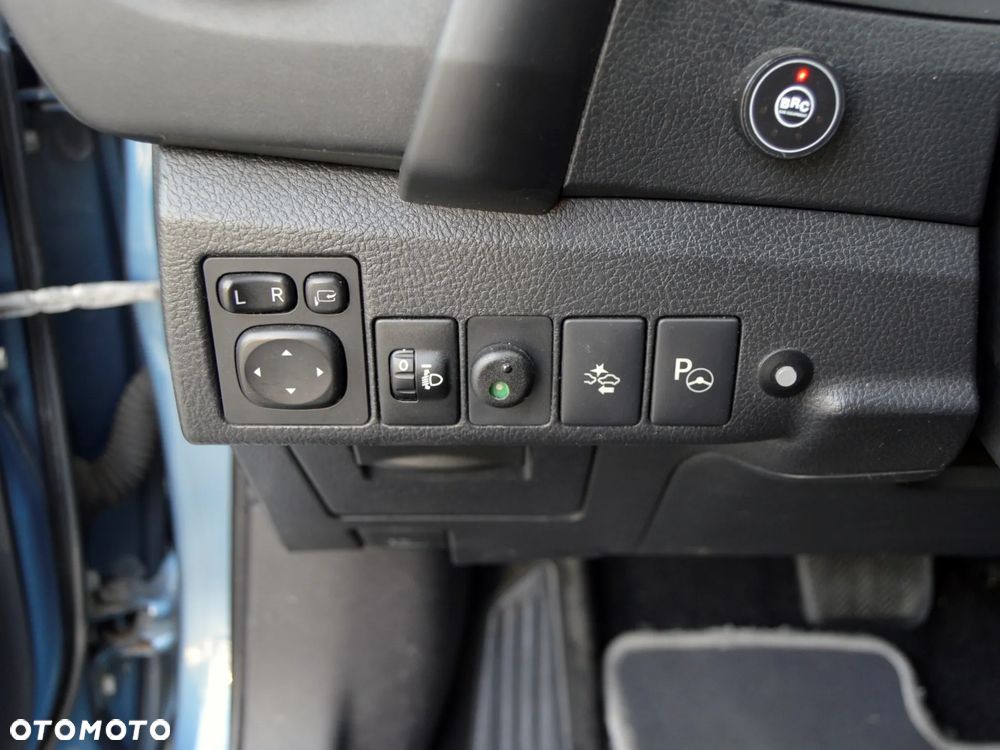 Toyota Auris Hybrid 135 Comfort - 12
