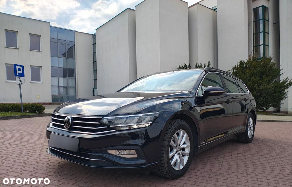 Volkswagen Passat 2.0 TDI EVO Business DSG - 24