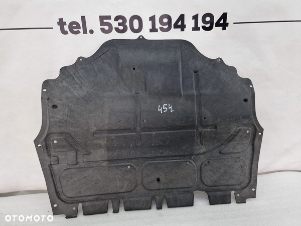 VW POLO 6R0 08- / SEAT IBIZA IV 6J0 / SKODA FABIA II 2 PŁYTA / OSŁONA POD SILNIK , NR 6R0825235E , NR AUKCJI NSŁ454