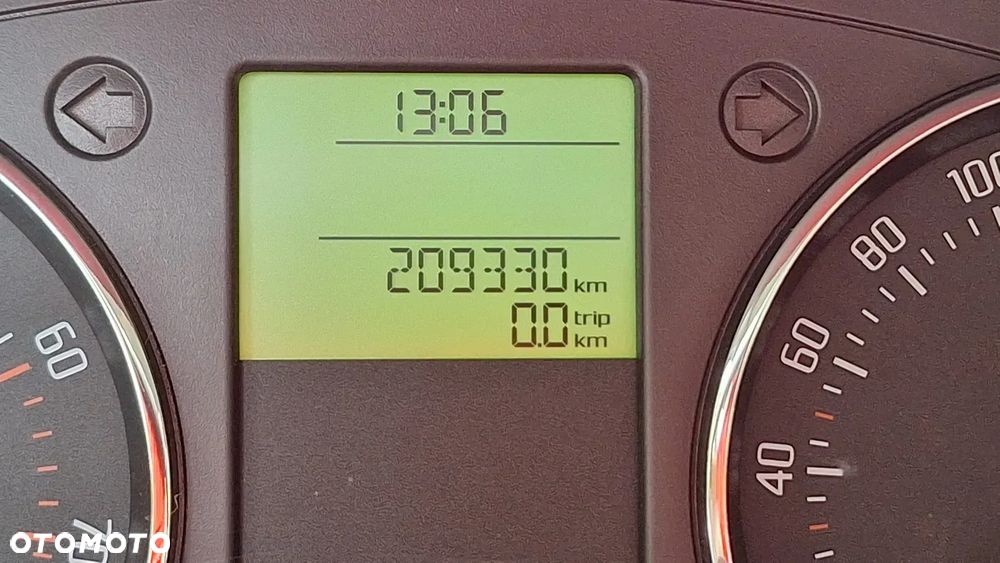 Skoda Fabia 1.4 16V Ambition Plus - 11