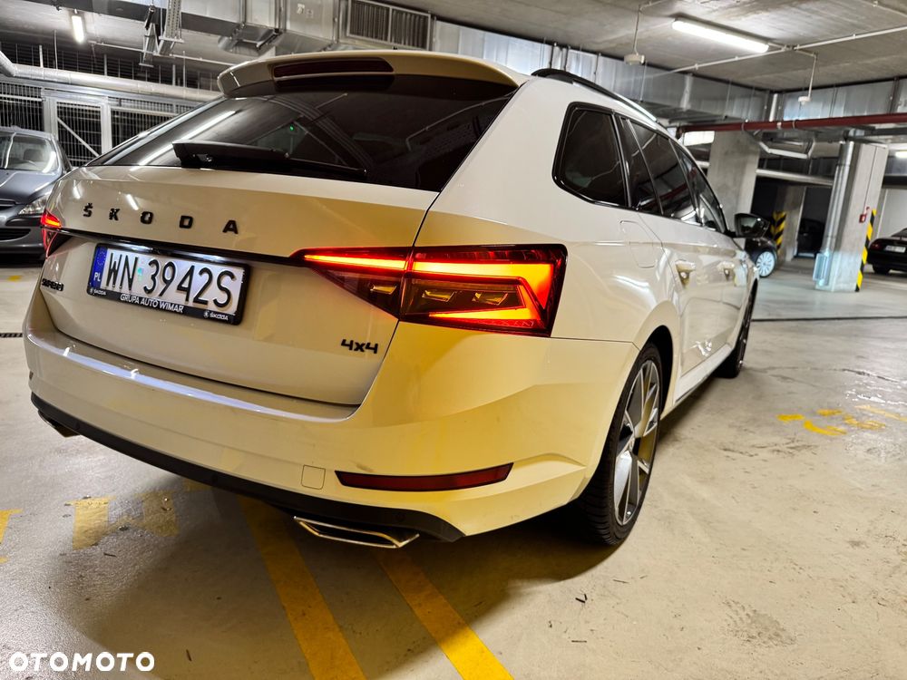 Skoda Superb 2.0 TSI 4x4 Sportline DSG - 9