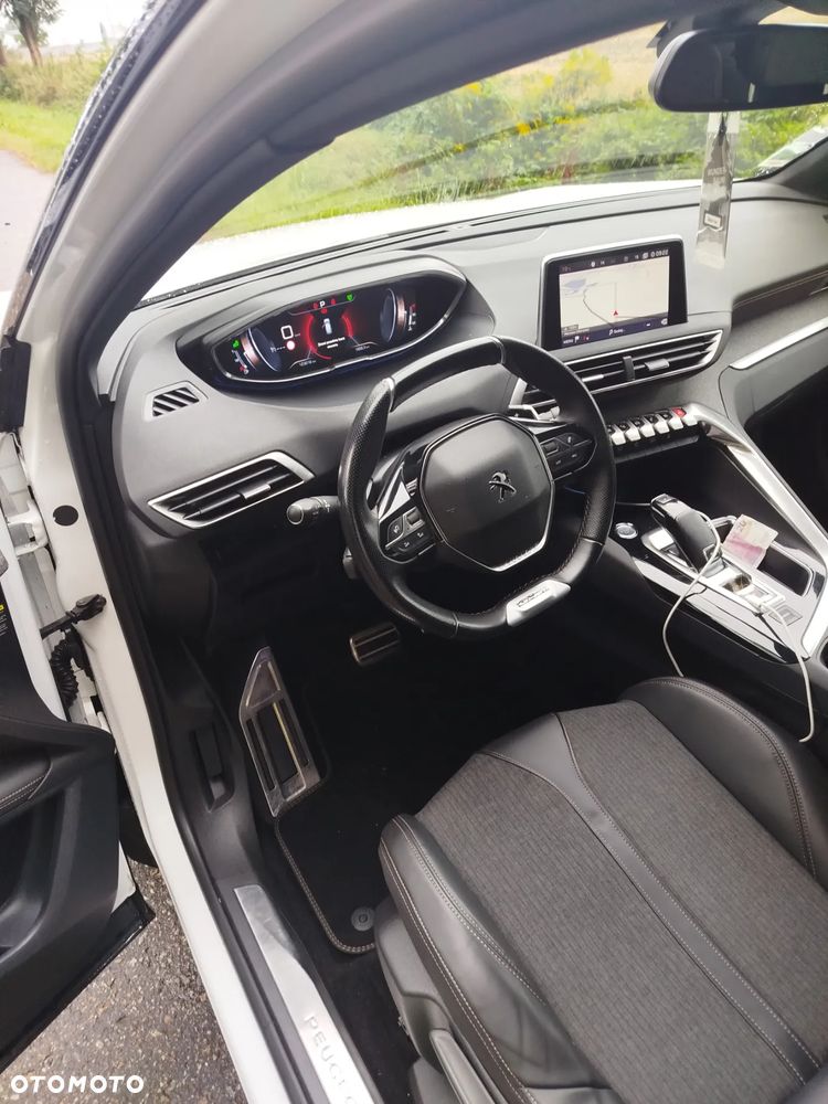 Peugeot 3008 1.5 BlueHDi GT Pack S&S EAT8 - 8