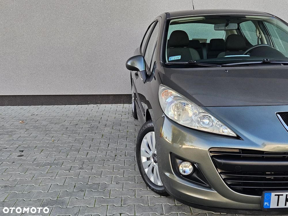 Peugeot 207 1.4 Trendy - 14
