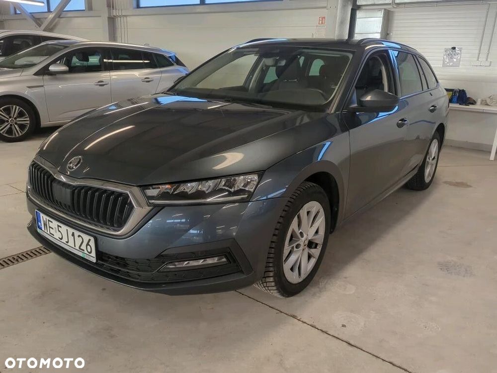 Skoda Octavia 2.0 TDI Ambition DSG - 1