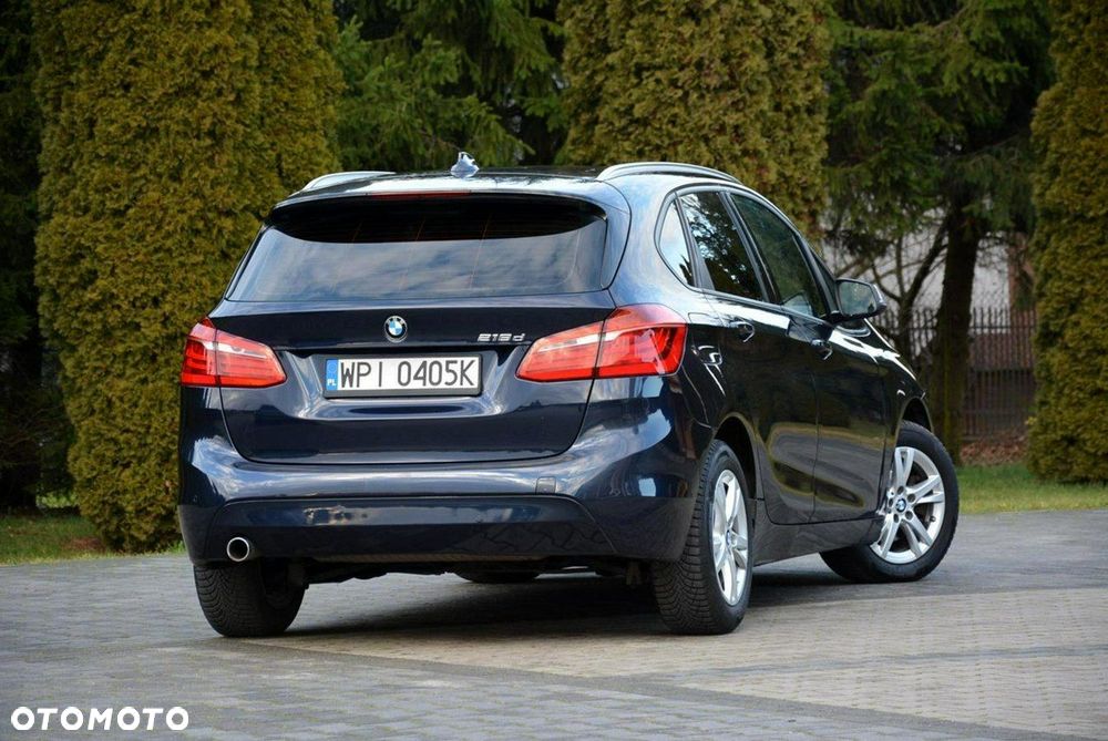 BMW Seria 2 218d - 14