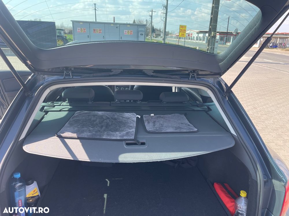 Seat Leon 2.0 TDI DSG Xcellence - 9