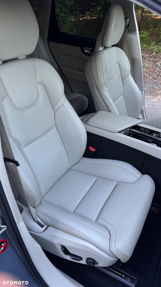 Volvo XC 60 - 23