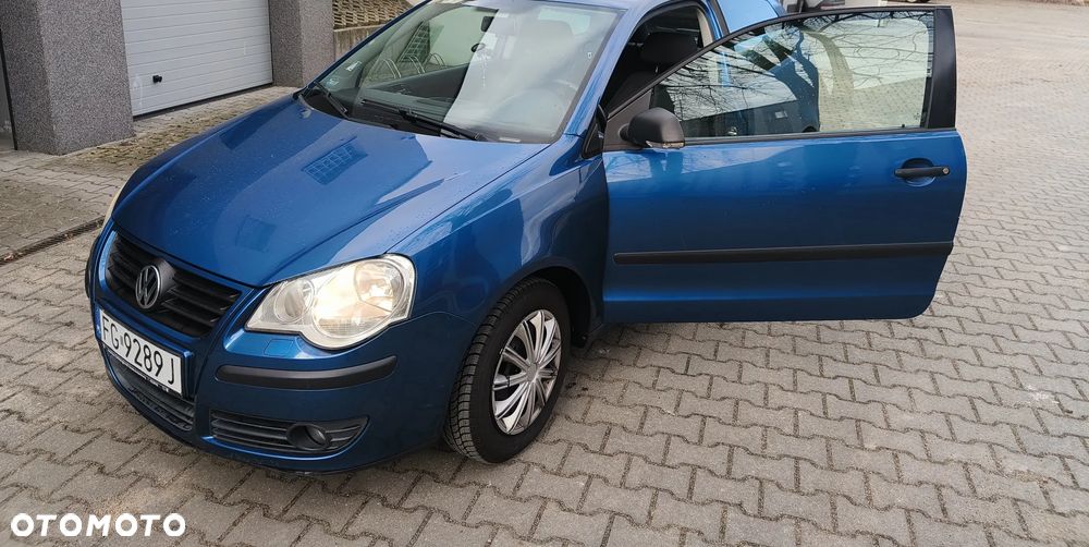 Volkswagen Polo 1.2 Comfortline - 1