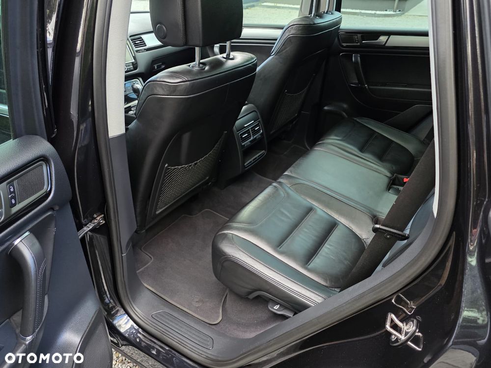 Volkswagen Touareg - 38
