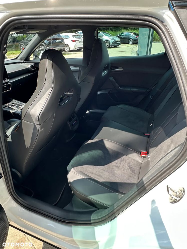 Cupra Formentor 1.5 eTSI mHEV DSG - 11