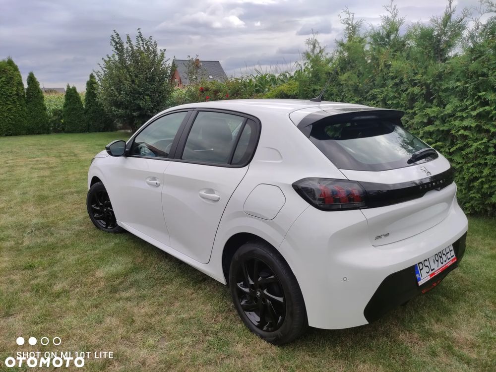 Peugeot 208 1.2 PureTech Style S&S - 6