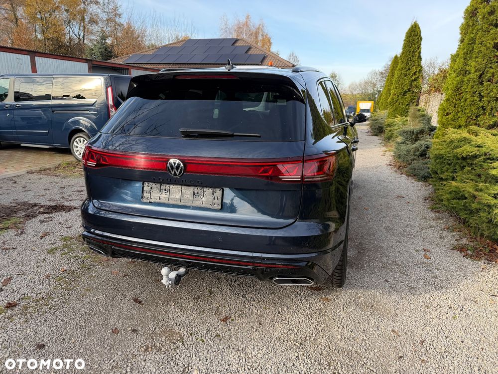 Volkswagen Touareg 3.0 V6 TDI SCR 4Motion Automatik R-Line - 2