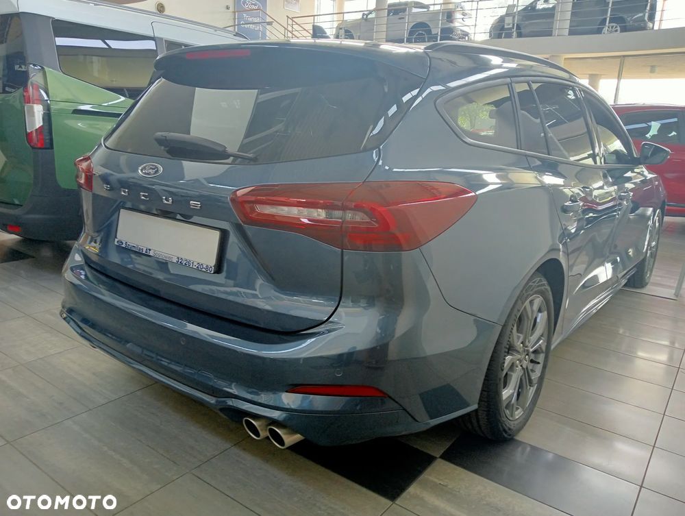 Ford Focus 1.0 EcoBoost mHEV ST-Line X - 4