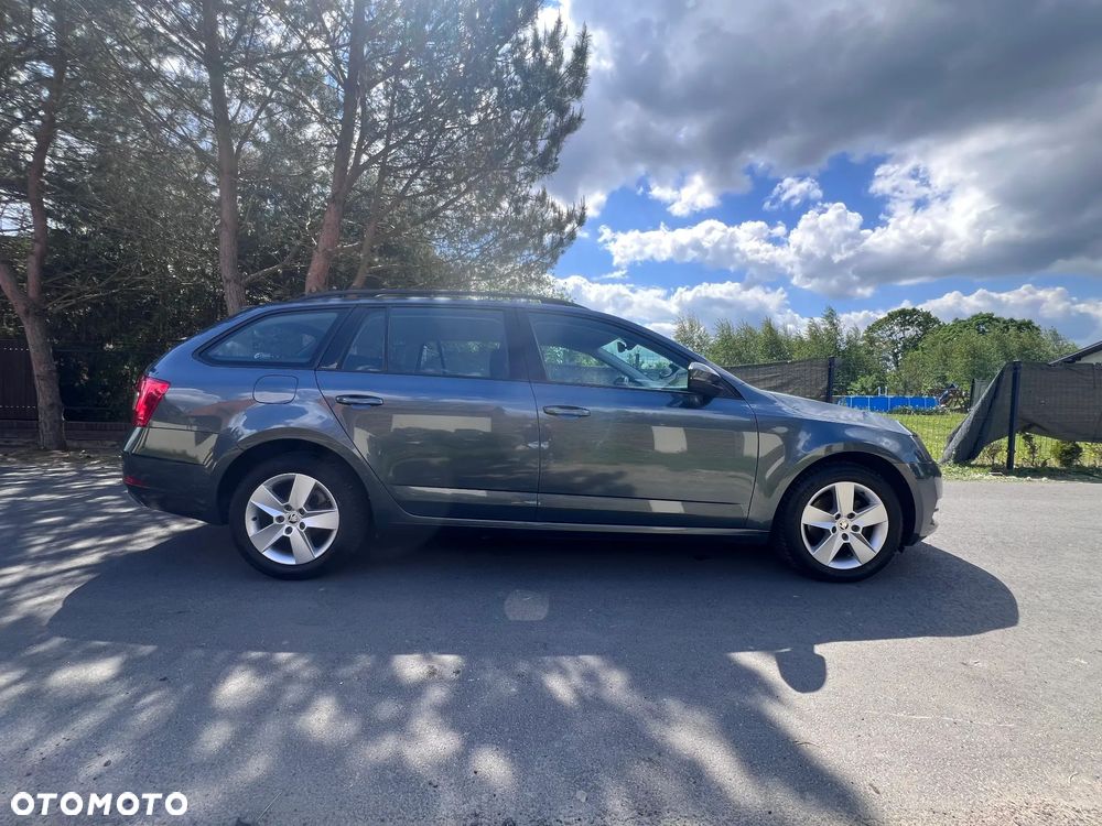 Skoda Octavia 2.0 TDI Drive DSG - 3