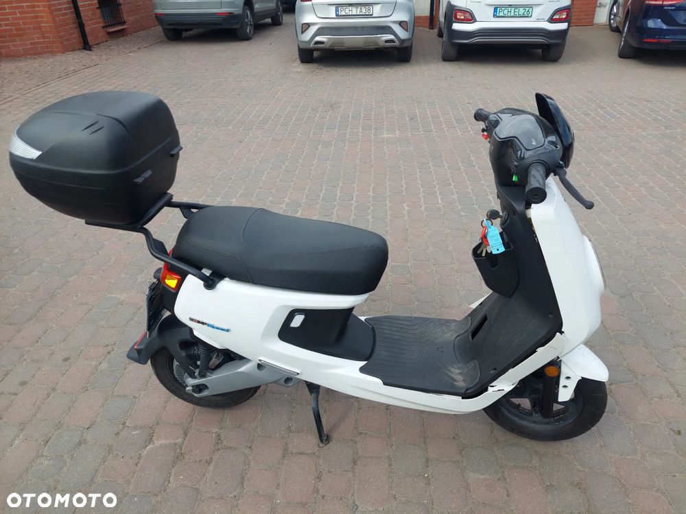 Niu M+ - 6