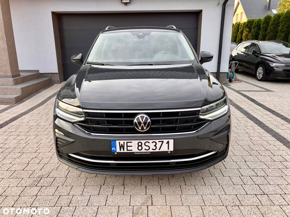 Volkswagen Tiguan - 17