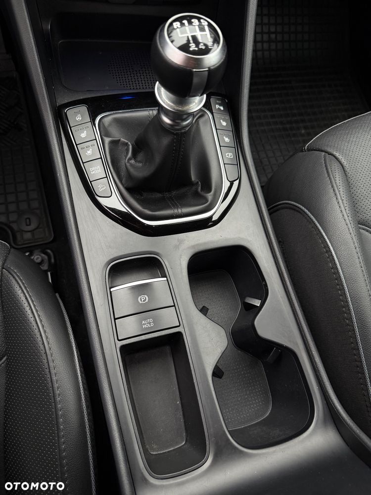 Hyundai Tucson 1.6 T-GDi Executive 2WD - 14