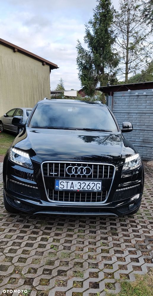 Audi Q7 - 1