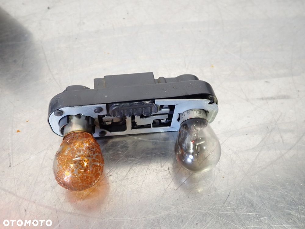 LAMPA LEWA TYLNA FORD S-MAX I - 9