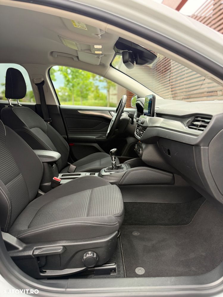Ford Focus 1.5 EcoBlue Start-Stopp-System TITANIUM STYLE - 22