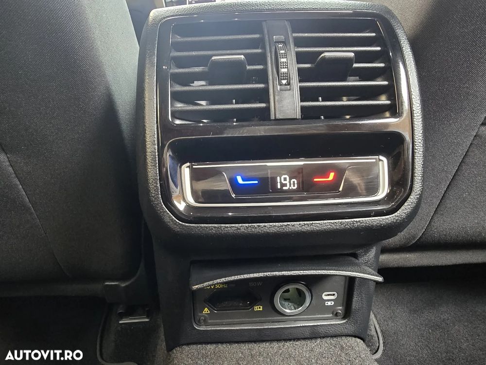 VOLKSWAGEN Passat 2023 — imagine 12