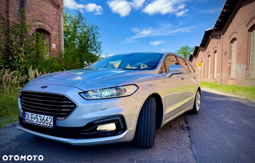 Ford Mondeo 2.0 EcoBlue Titanium - 4