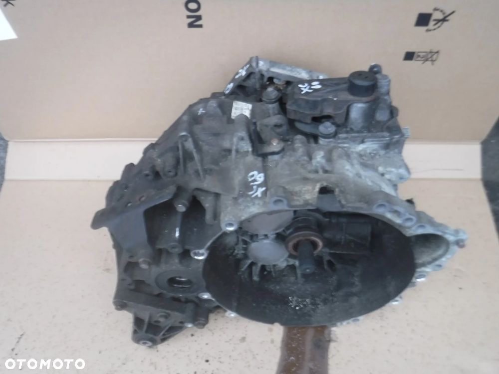Volvo XC60 I  2.4 D5 FWD skrzynia biegow  9G9R7002KB 9G9R 7002 KB - 1