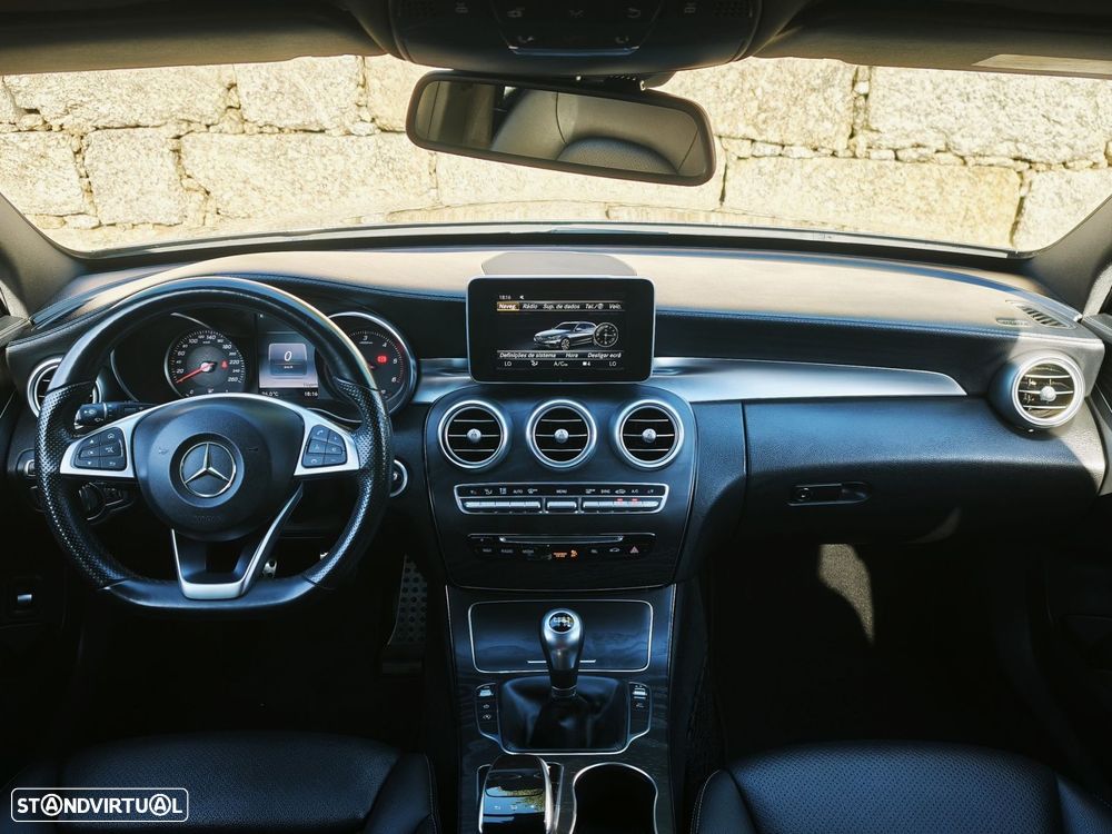 Mercedes-Benz C 220 d AMG Line - 2
