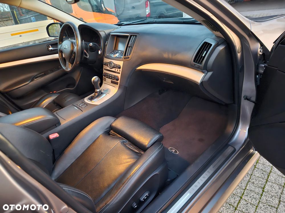 Infiniti G 3.5 xAWD - 7