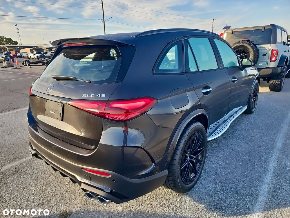 Mercedes-Benz GLC AMG 43 4Matic AMG SPEEDSHIFT MCT 9G AMG Line Premium - 4