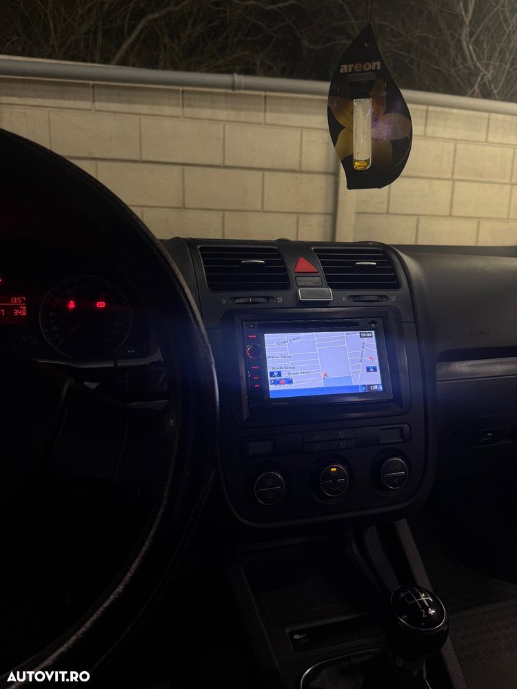 Volkswagen Golf 1.9 TDI United - 11