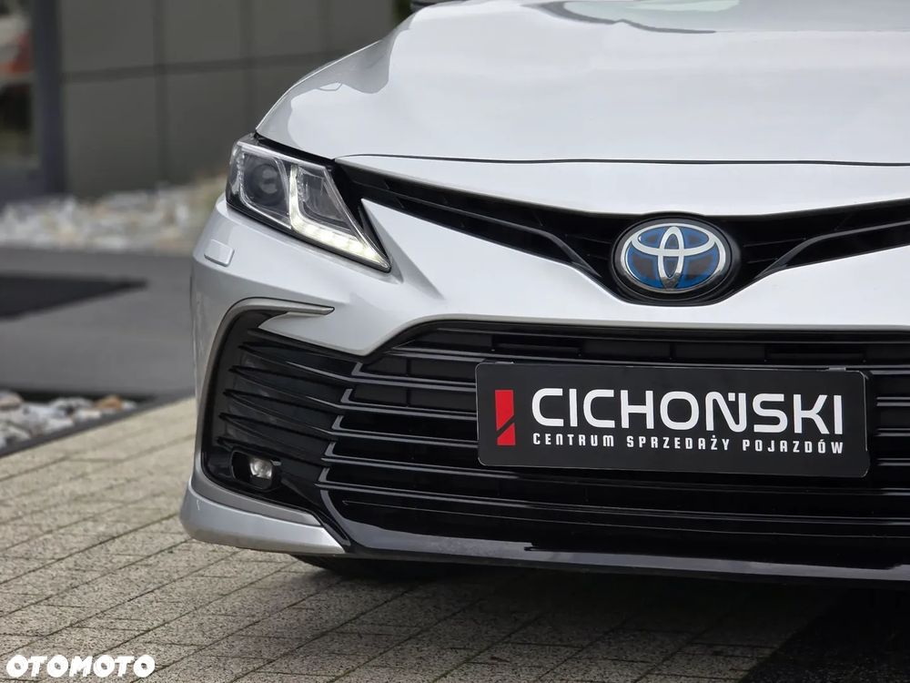 Toyota Camry 2.5 Hybrid Comfort CVT - 17
