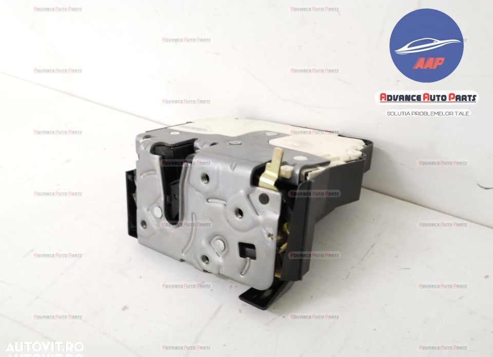 Broasca dreapta fata  originala in stare buna Mini  Cooper  R56 [facel - 6